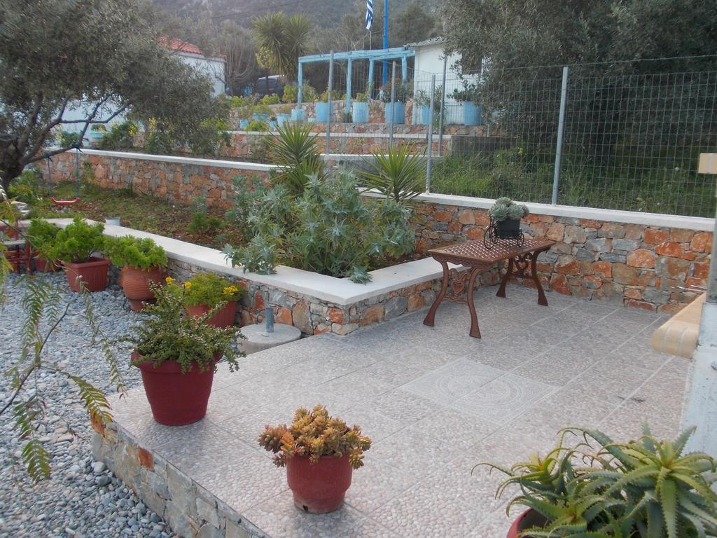 Villa Mourtero House Kalamakia Camera foto